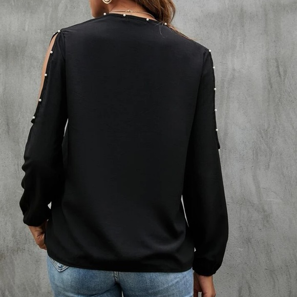 Super cute woman cold shoulder pearls bedded tops - Picture 4 of 7